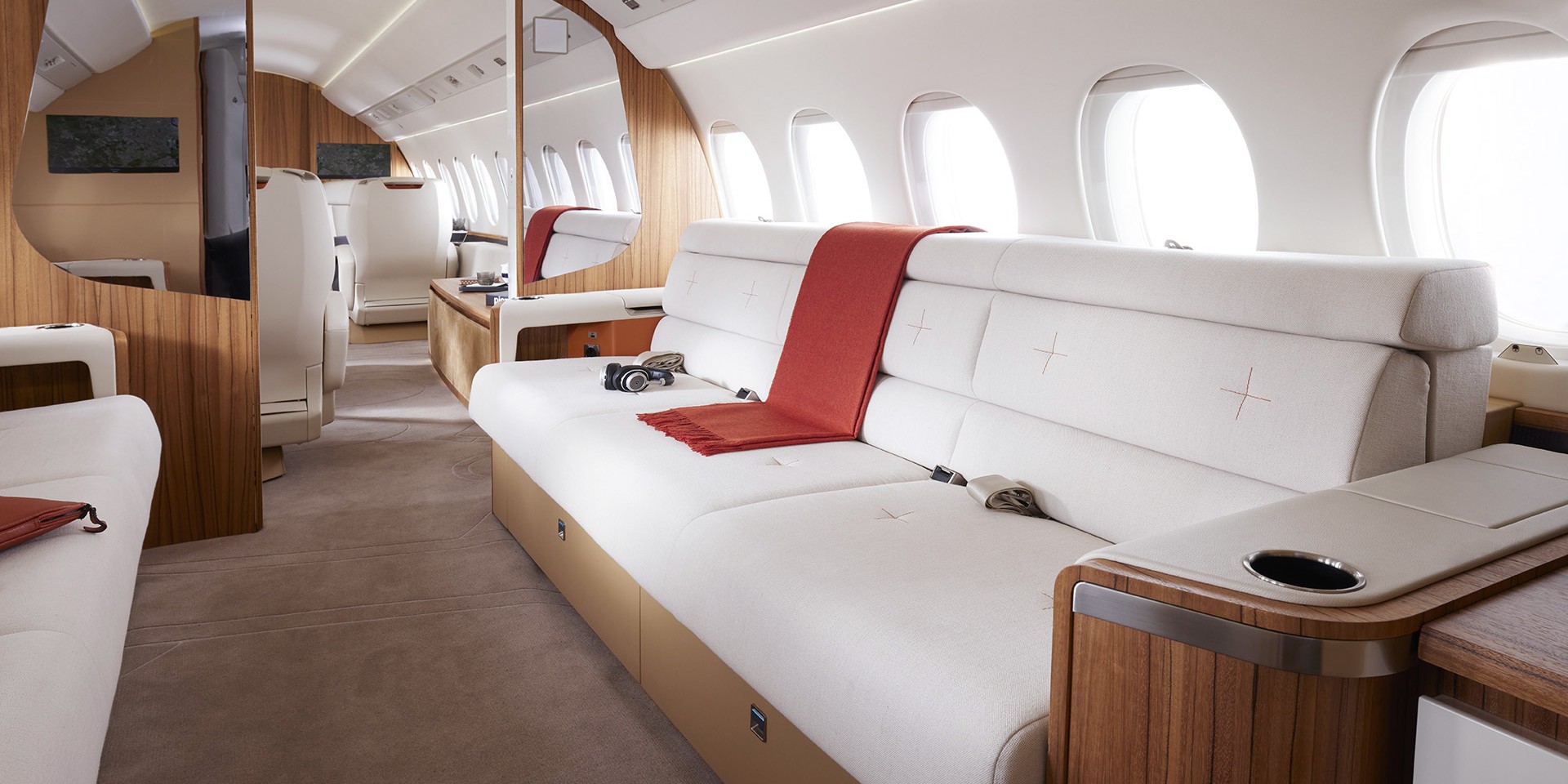 Dassault Falcon 6X impressie 1