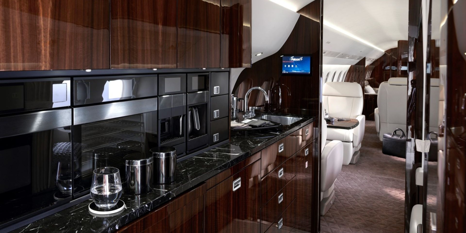 Dassault Falcon 8X impressie 2