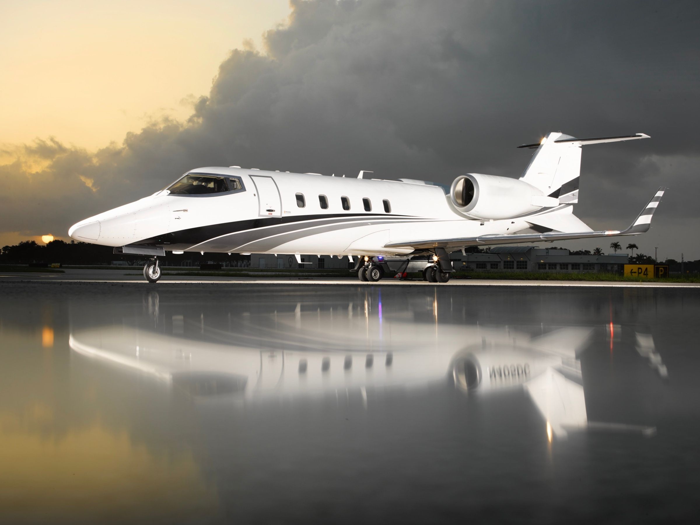 Bombardier Learjet 60 / 60XR
