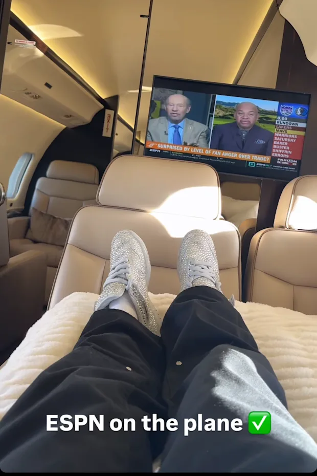 Jake Paul acquires a Bombardier Global Express and Mercedes-Maybach GLS 600 1